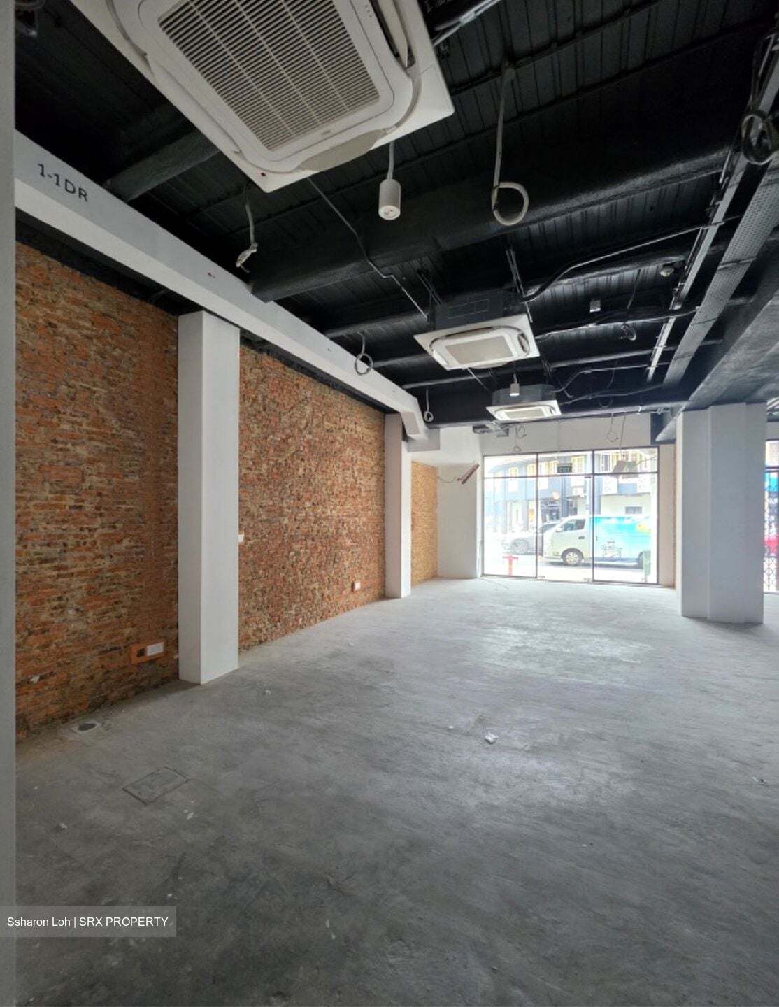 Serangoon Road (D8), Shop House #618825041